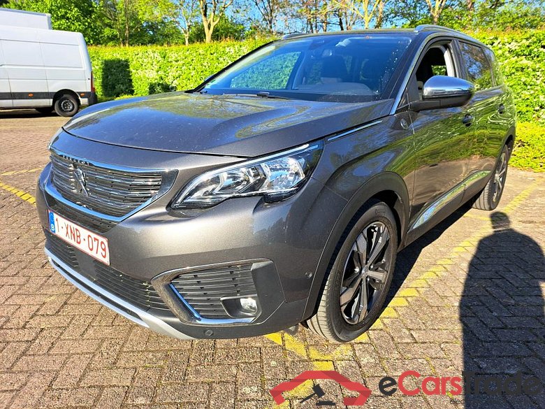 PEUGEOT - PEU 5008 1.2 PureTech 130PK EAT8 Crossway With Heated Seats & Drive Assist & Safety Plus & VisioPark II * PETROL * #1