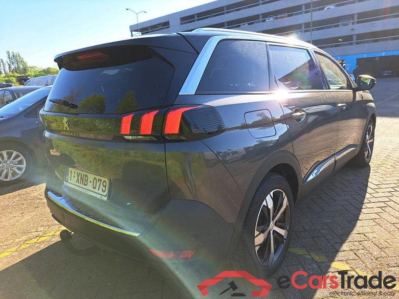 PEUGEOT - PEU 5008 1.2 PureTech 130PK EAT8 Crossway With Heated Seats & Drive Assist & Safety Plus & VisioPark II * PETROL * #2