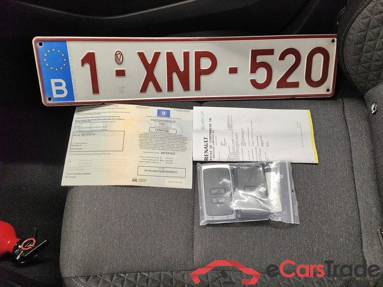 Renault Clio TCe 100 Corporate Edition 5d #4