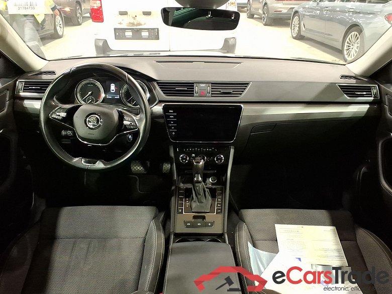 SKODA SUPERB COMBI 2.0 CRTDI 90KW DSG7 STYLE #6