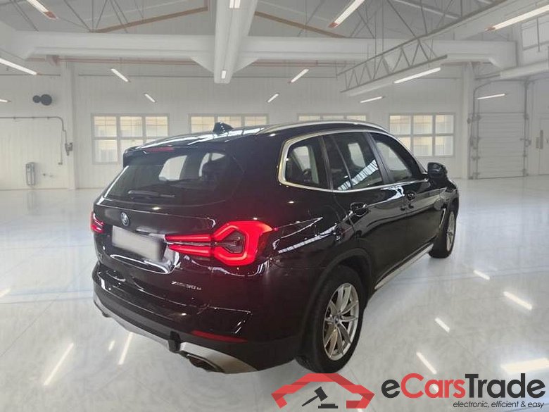 BMW X3 / 2021 / 5P / SUV XDRIVE 30E #2
