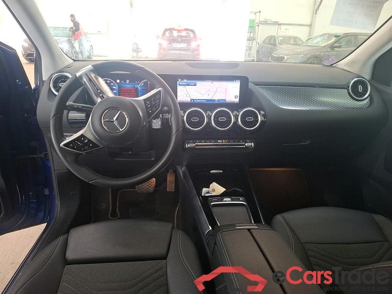 MERCEDES-BENZ Classe B / 2022 / 5P / monospace B 250 e Business Line #5
