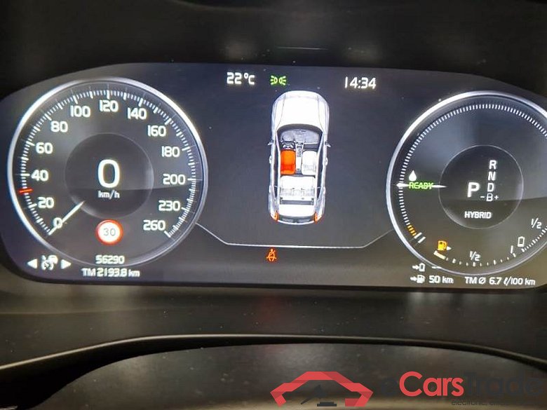 VOLVO XC40 / 2017 / 5P / SUV T5 PLUG-IN HYBRID AUTO RECHARGE INSCR. #4