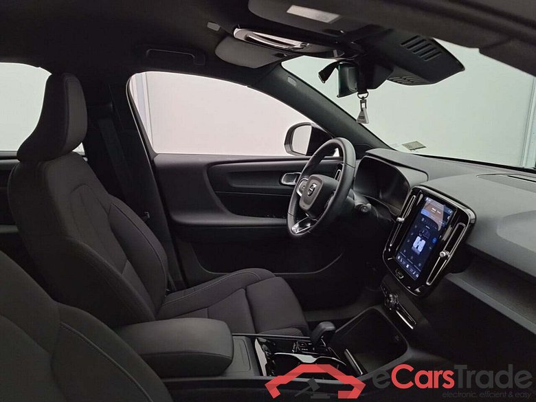 VOLVO XC40 RECHARGE CORE #3