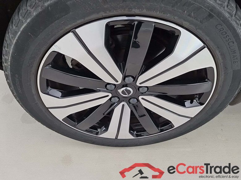 VOLVO XC40 RECHARGE CORE #4