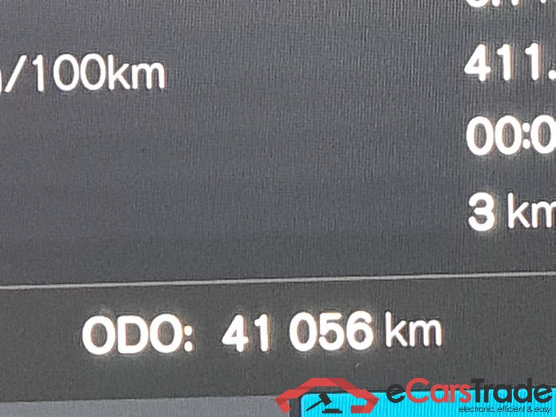 VOLVO XC40 RECHARGE CORE #5