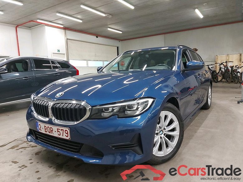 BMW - BMW 3 TOURING 318d 136PK Business Edition With Heated Seats & Parking Assistant Pack
