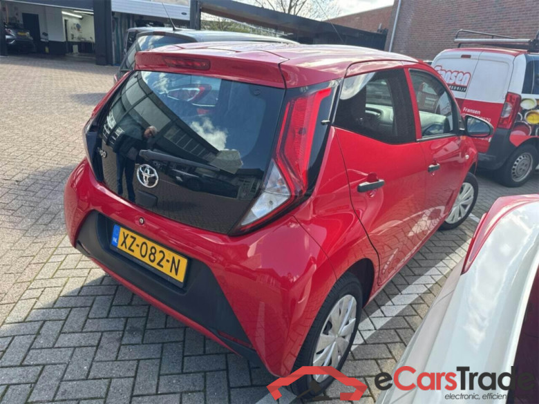 TOYOTA Aygo 1.0 VVT-i x #4
