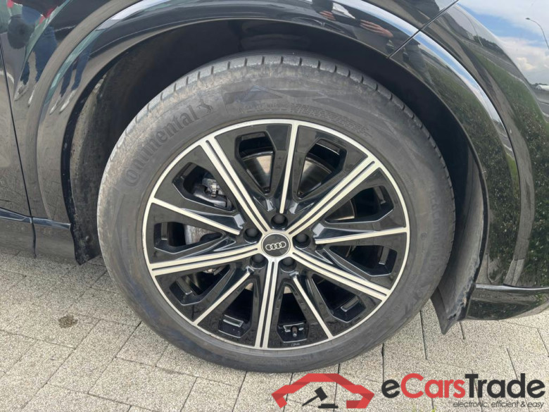 AUDI Q4 e-tron Audi Q4  Advanced 40 e-tron  150,00 kW #6