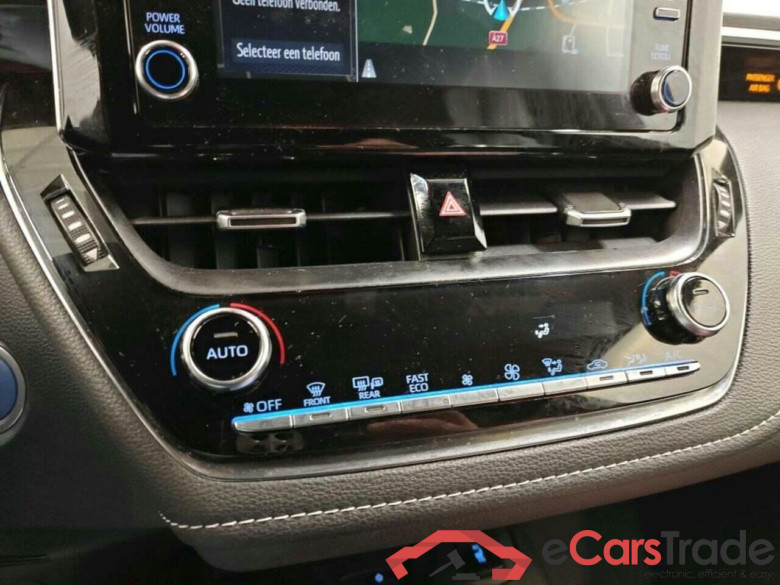 TOYOTA Corolla Touring Sports 1.8 Hybrid Dynamic #4