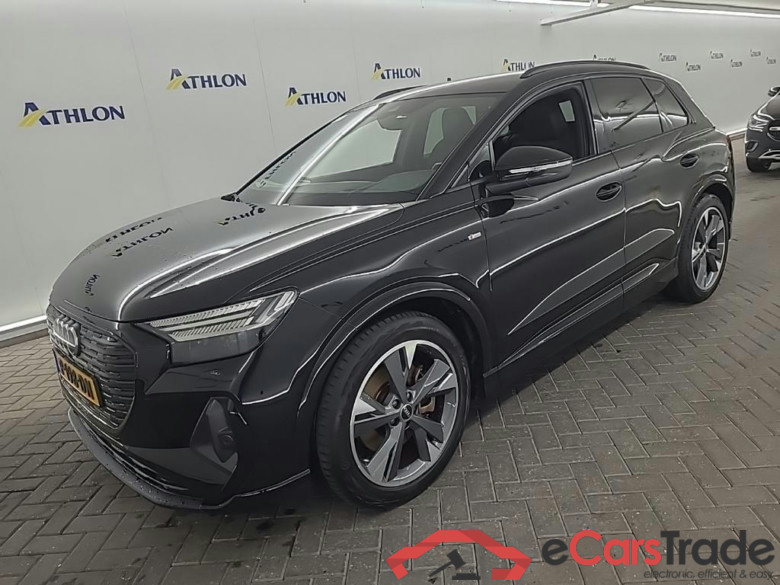 AUDI Q4 e-tron 40 e-tron Launch edition S Competition 5D 150kW #1