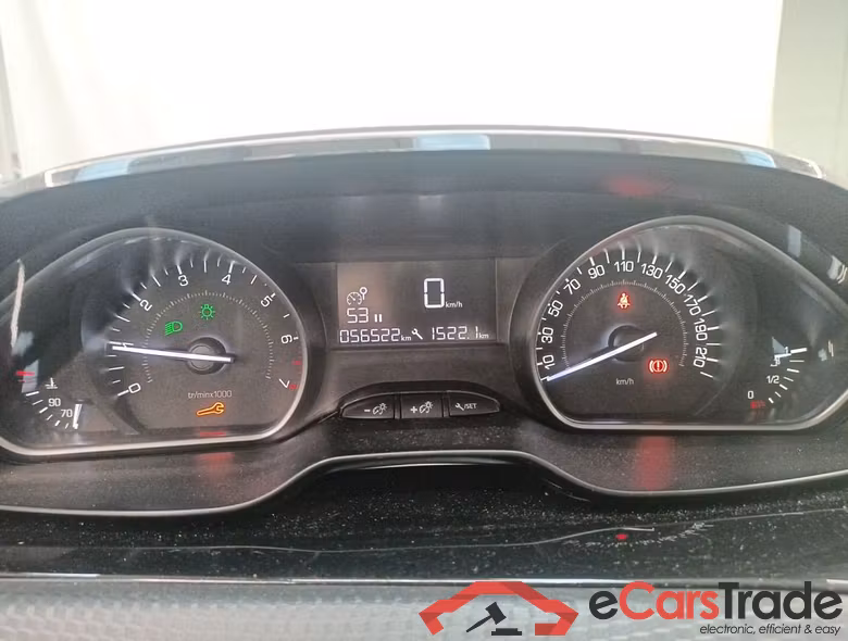 Peugeot 2008 1.2 Puretech 61kW S&S Active 5d #6