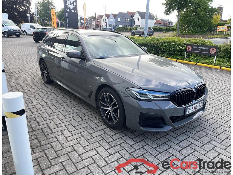 BMW 5 SW PHEV (G31LCI) Touring 530eAS PHEV #1
