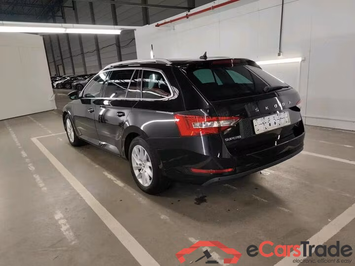 Skoda Superb Combi Superb Combi 2.0 CRTDI Clever+ 110kW/150pk  5D/P Man-6 #3