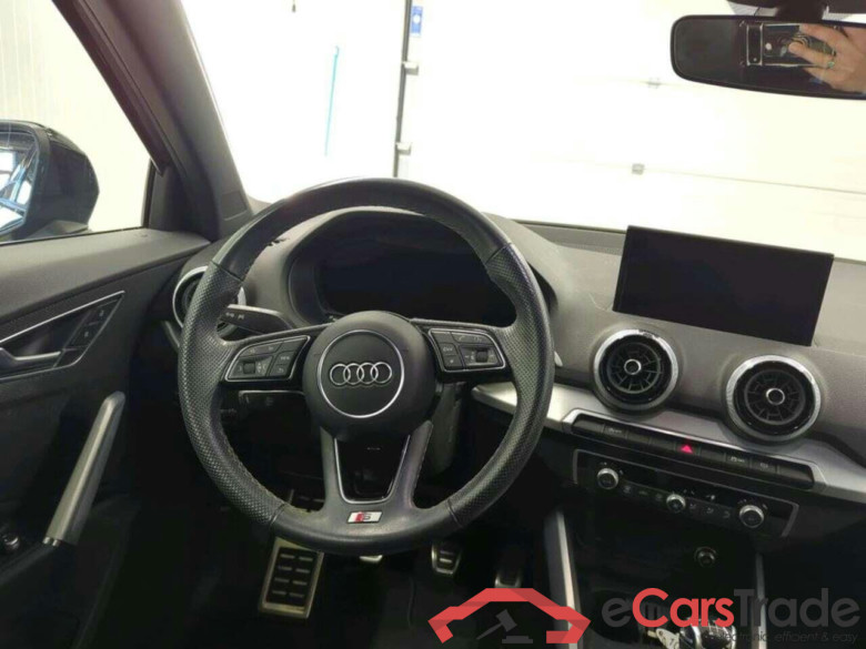 AUDI Q2 35 TFSI S edition #3