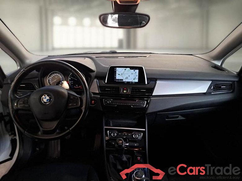 BMW SERIE 2 ACTIVE TOURER / 2018 / 5P / MONOVOLUME 216D BUSINESS #3
