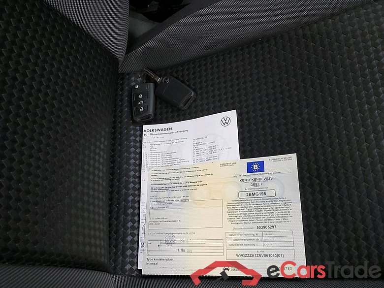 VOLKSWAGEN - VW  T-ROC TSI 150PK DSG Active With Rear Camera  * PETROL * #4