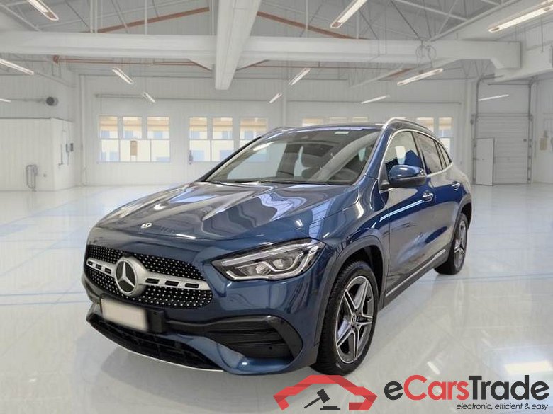 MERCEDES-BENZ GLA / 2020 / 5P / CROSSOVER GLA 250 E PLUG-IN HYBRID AUTO PREMIUM