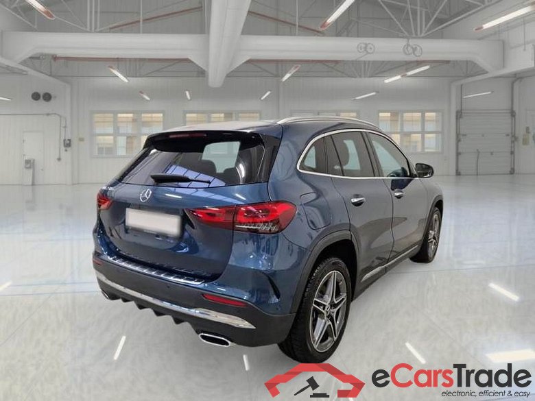 MERCEDES-BENZ GLA / 2020 / 5P / CROSSOVER GLA 250 E PLUG-IN HYBRID AUTO PREMIUM #2