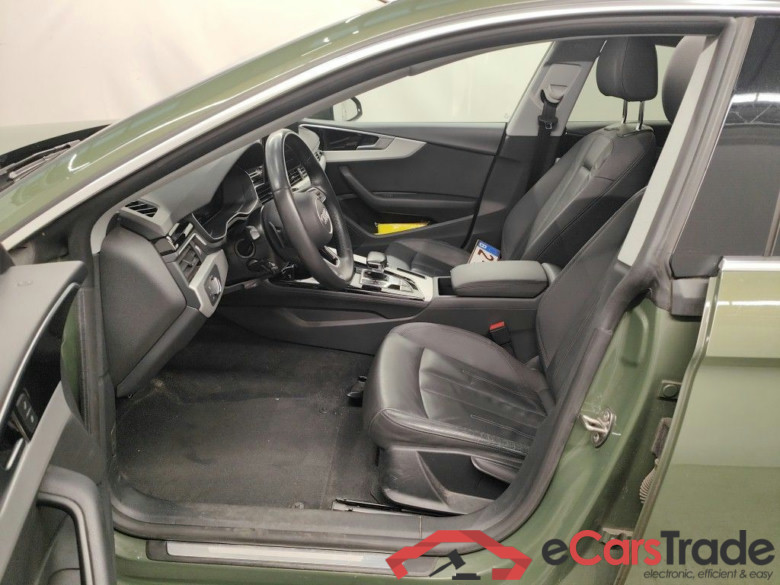 Audi A5 Sportback 30 TDI S tronic Bus Ed Advanced 5d #3