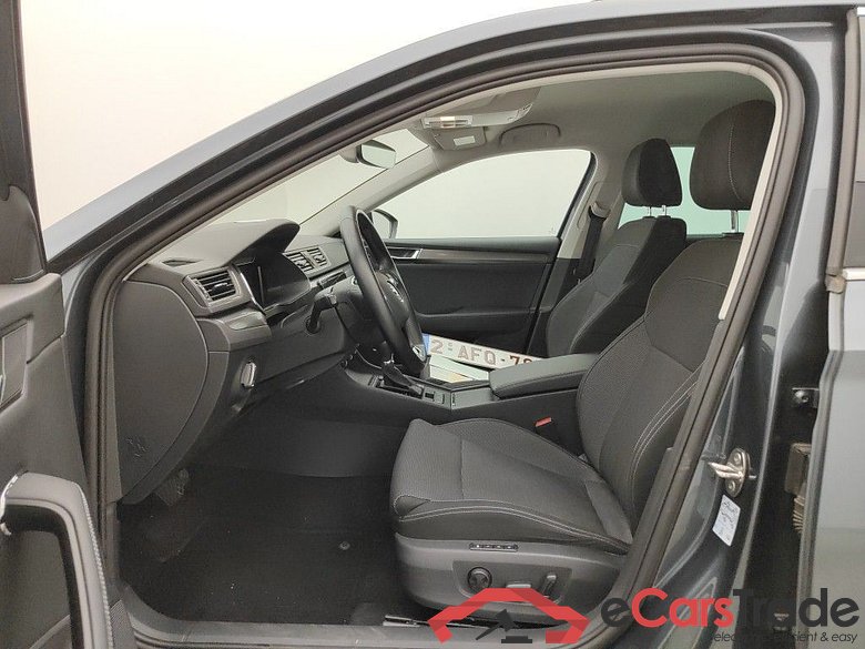 Skoda Superb Combi 1.4 TSI iV 160kW DSG6 Style 5d #3