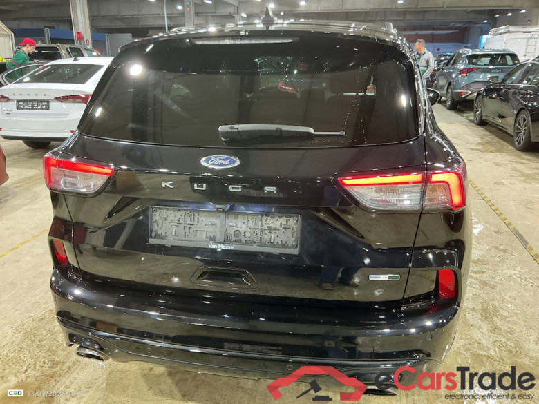 FORD KUGA 2.0 ECOBLUE MHEV 110KW ST-LINE X #5