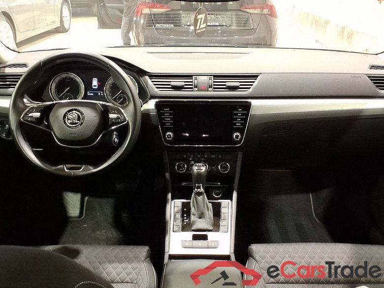 SKODA SUPERB COMBI 1.4 TSI PHEV 160KW DSG6 CLEVER #6