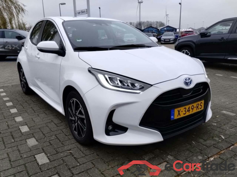 TOYOTA YARIS 1.5 Hybrid Dynamic #2