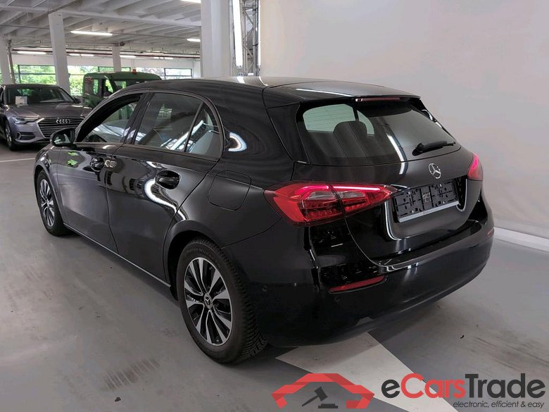 MERCEDES-BENZ A-Klasse 1.3 A 180 BUSINESS SOLUTION #3