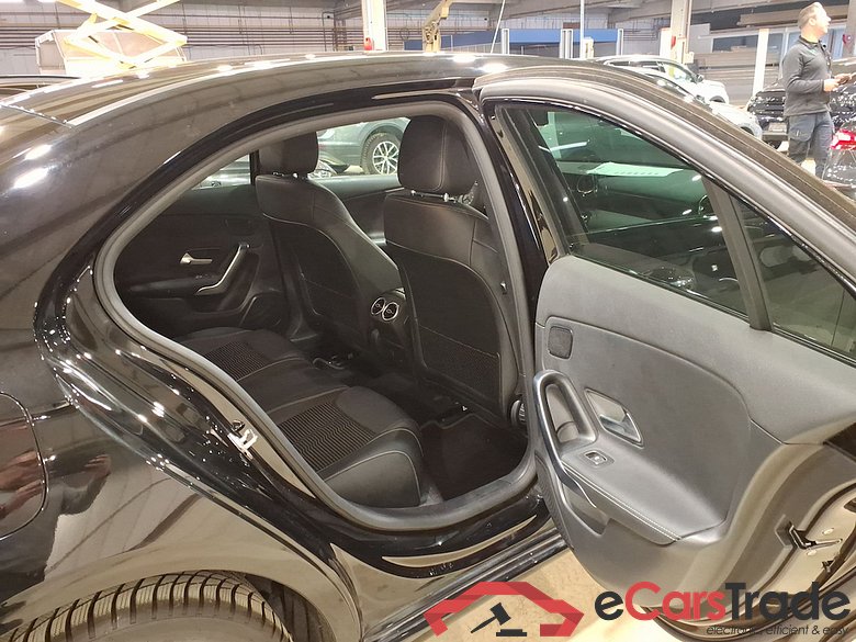 MERCEDES-BENZ A-Klasse 1.3 A 250 E DCT #5