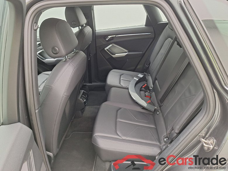 Audi, Q3 '18 PHEV, Audi Q3 45 TFSI e S tronic S Line 5d #4