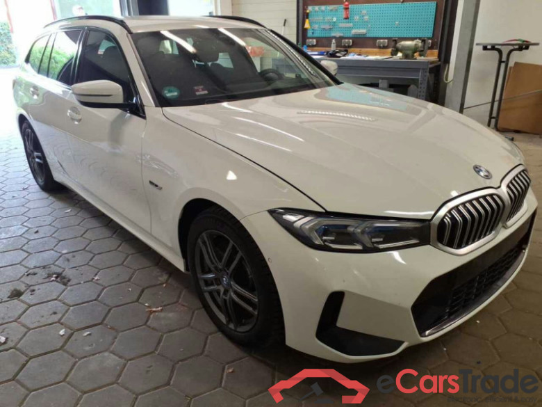 BMW 3 Touring (G21N)(07.2022->) DE - Kb5 320 e EU6d, M Sport OPF, (Facelift) 2022 - 2024 #1