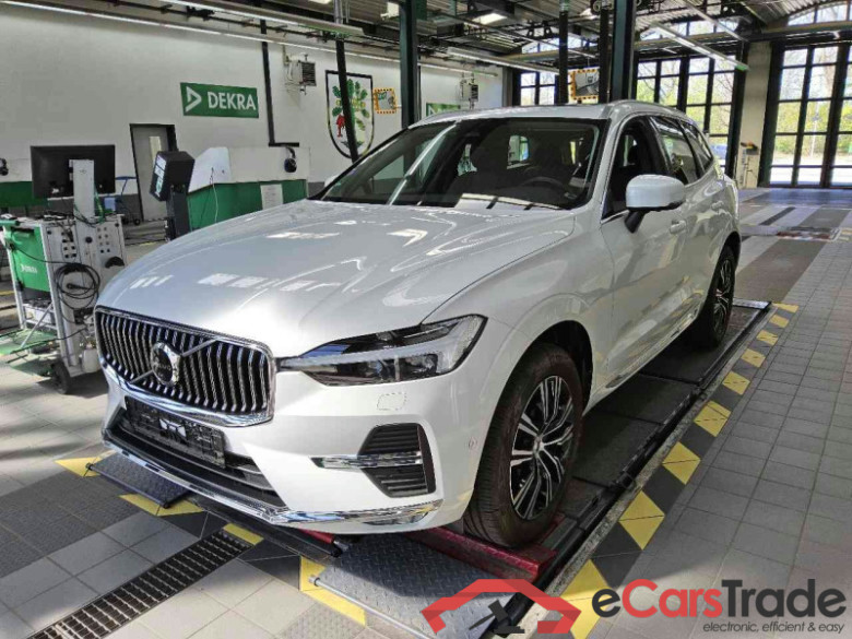 Volvo XC60 (03.2017->) DE - SUV5 B5 (Benzin) 2WD EU6d, Inscription Mild-Hybrid, (Facelift) 2021 - 2022 #1