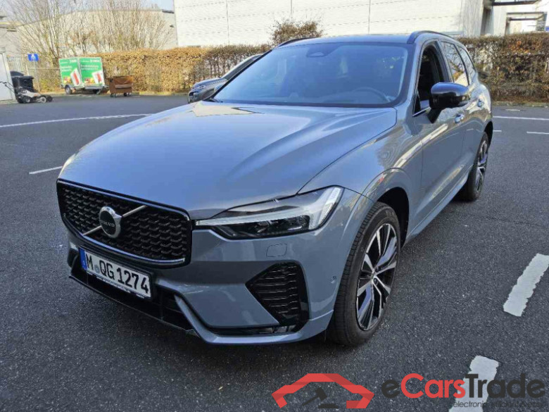 Volvo XC60 (03.2017->) DE - SUV5 B5 (Benzin) AWD EU6d, Ultimate Dark Mild-Hybrid (EURO 6d), (Facelift) #1