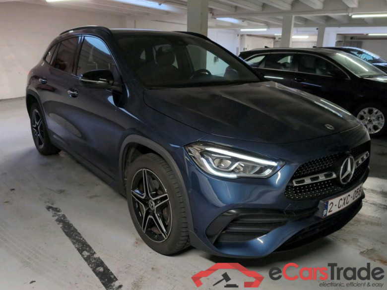 MERCEDES-BENZ GLA 1.3 GLA 250 E DCT AMG LINE #2