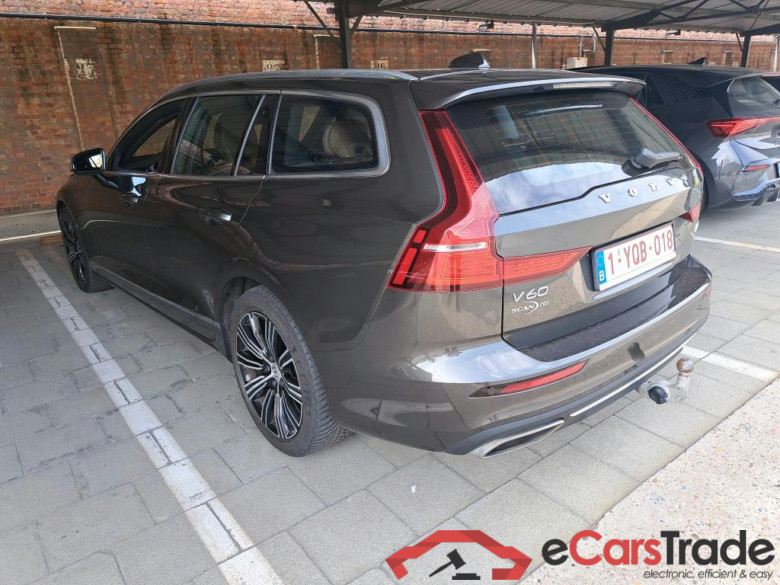 VOLVO V60 - 2018 2.0 T6 AWD PHEV Inscription Expression #3