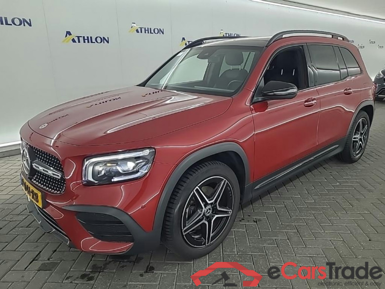 MERCEDES-BENZ GLB-Klasse 200 DCT Business Solution AMG 5D 120kW #1