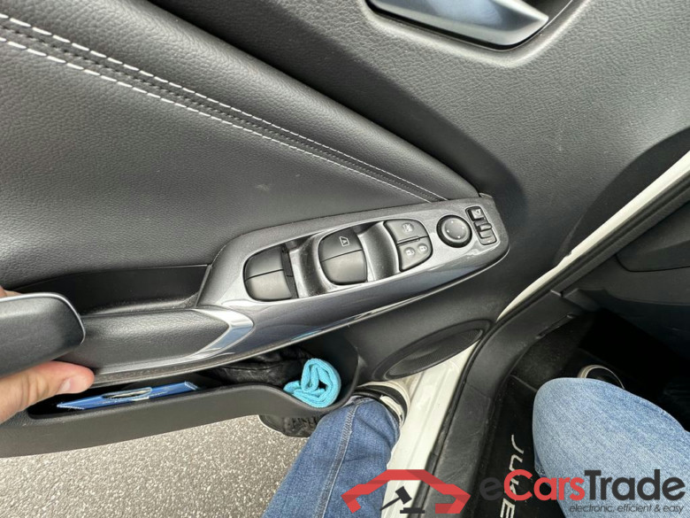 NISSAN Juke Juke 1.0 DIG-T 2WD N-Design DCT (EU6AP) #4