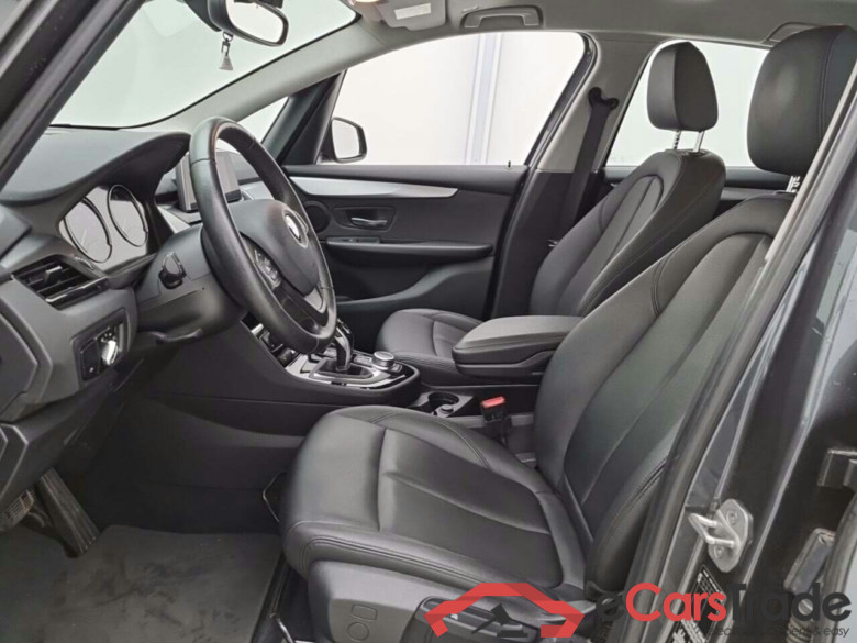 BMW 216d Active Tourer Aut. LED-Xenon Navi Leather KeylessGo Klima PDC ... #5