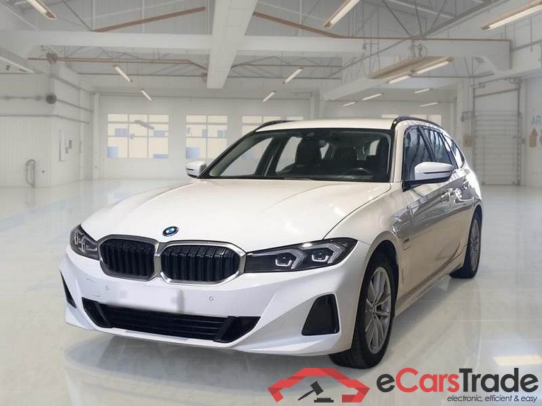 BMW SERIE 3 / 2022 / 5P / STATION WAGON 320E TOURING AUTO