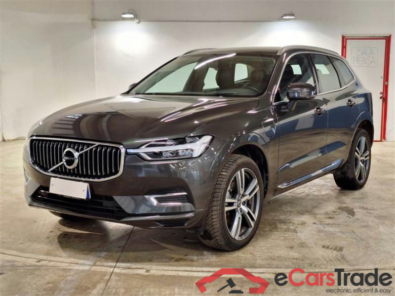 VOLVO XC60 / 2017 / 5P / SUV T6 PLUG-IN AWD AUTO RECHARGE INS. EXP #1