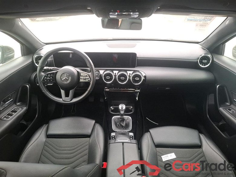 MERCEDES-BENZ Classe A 5p Berline A 180 Business Line #5