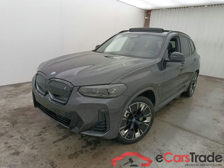 BMW IX3 - 2022 74 kWh 286 iX3 5d #1