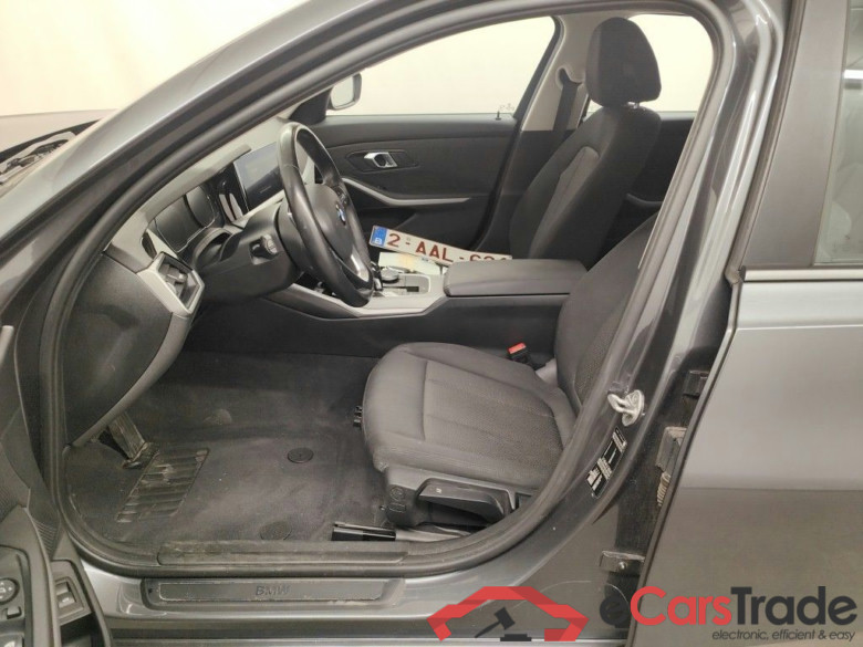 BMW 3 Reeks Touring 318dA (100 kW) 5d #3