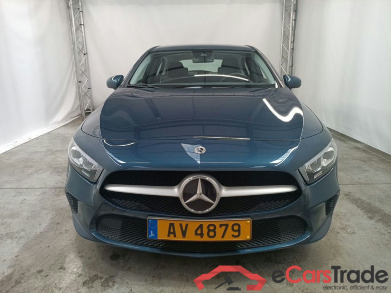 MERCEDES CLASSE A DIESEL (W177) A 180 d 116 Business Solution Essential 5d #5