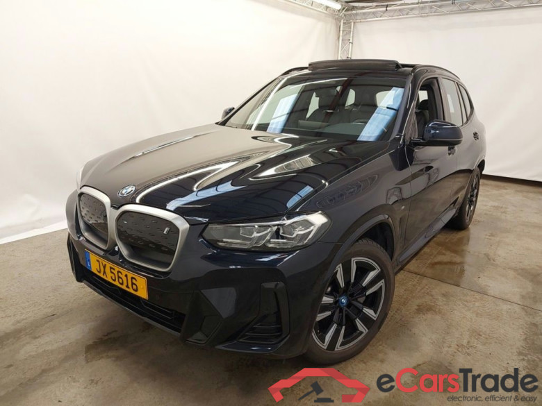 BMW IX3 - 2022 74 kWh 286 iX3 5d #1
