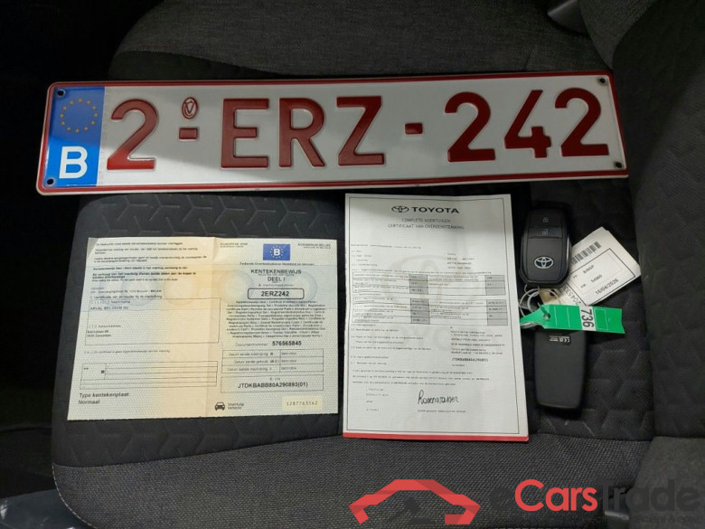 Toyota Yaris Cross 1.5 VVT-ie Hybrid Dynamic Plus CVT 5d #4