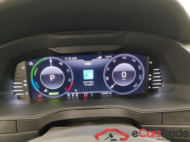 Skoda Superb Combi 1.4 TSI iV 160kW DSG6 Style 5d #6
