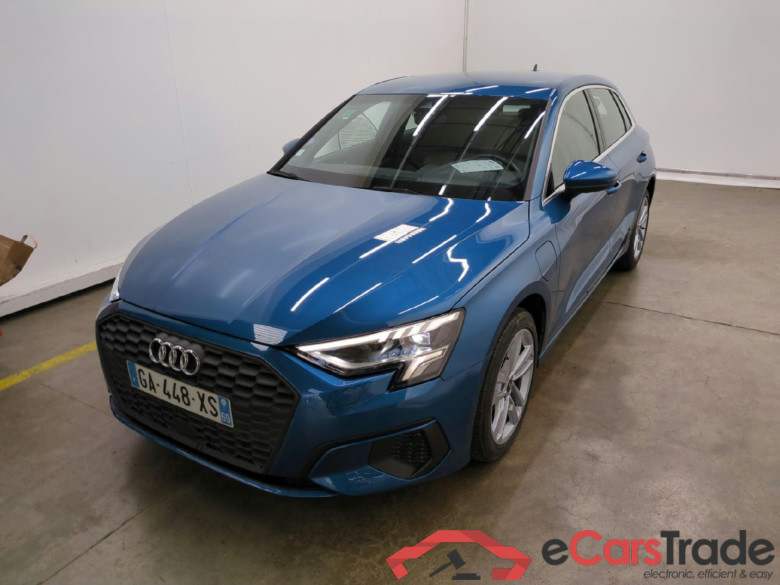 AUDI A3 Sportback / 2020 / 5P / Berline 40 TFSI e 204 S Tronic Business Line #1