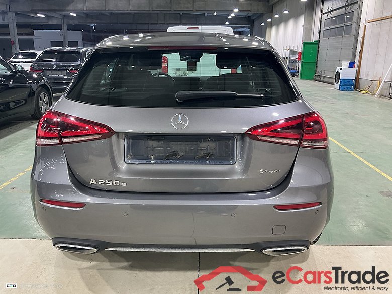 MERCEDES-BENZ A-Klasse 1.3 A 250 E DCT BUSINESS SOLUTION #5